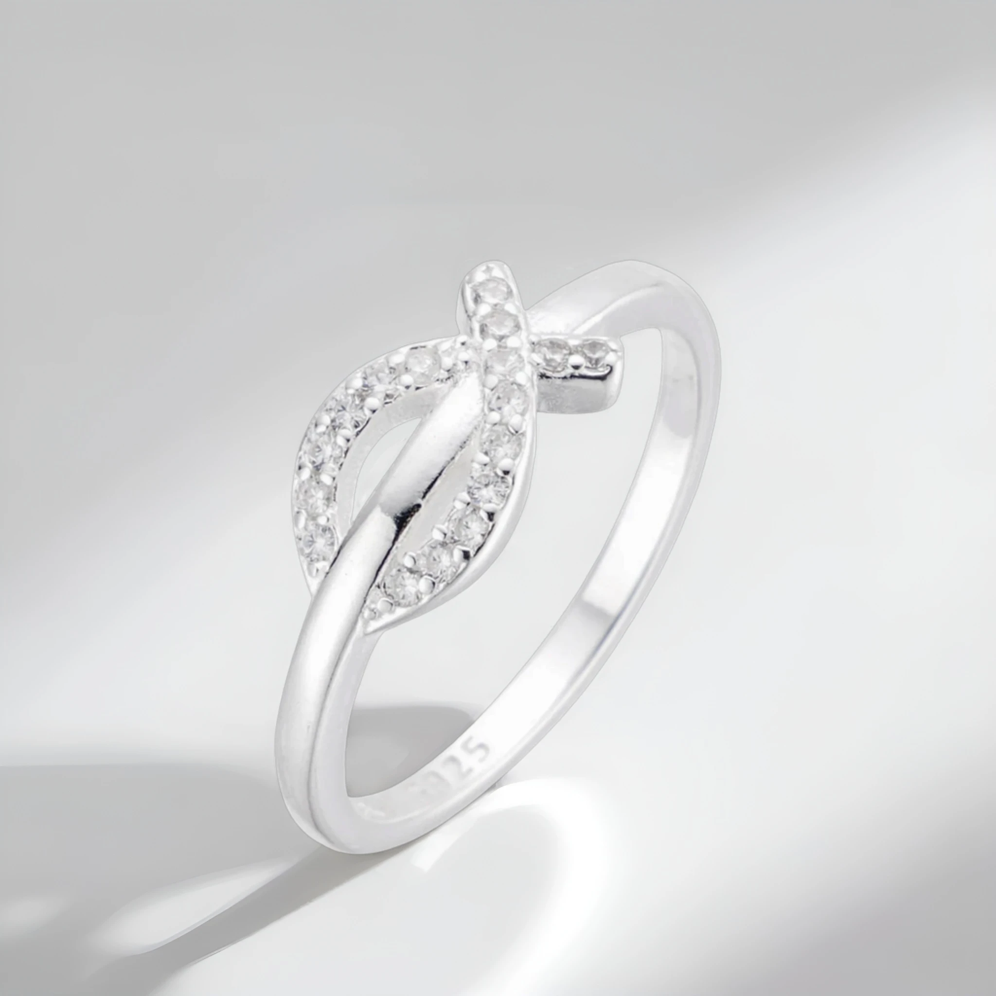 Anillo Twist vista frontal