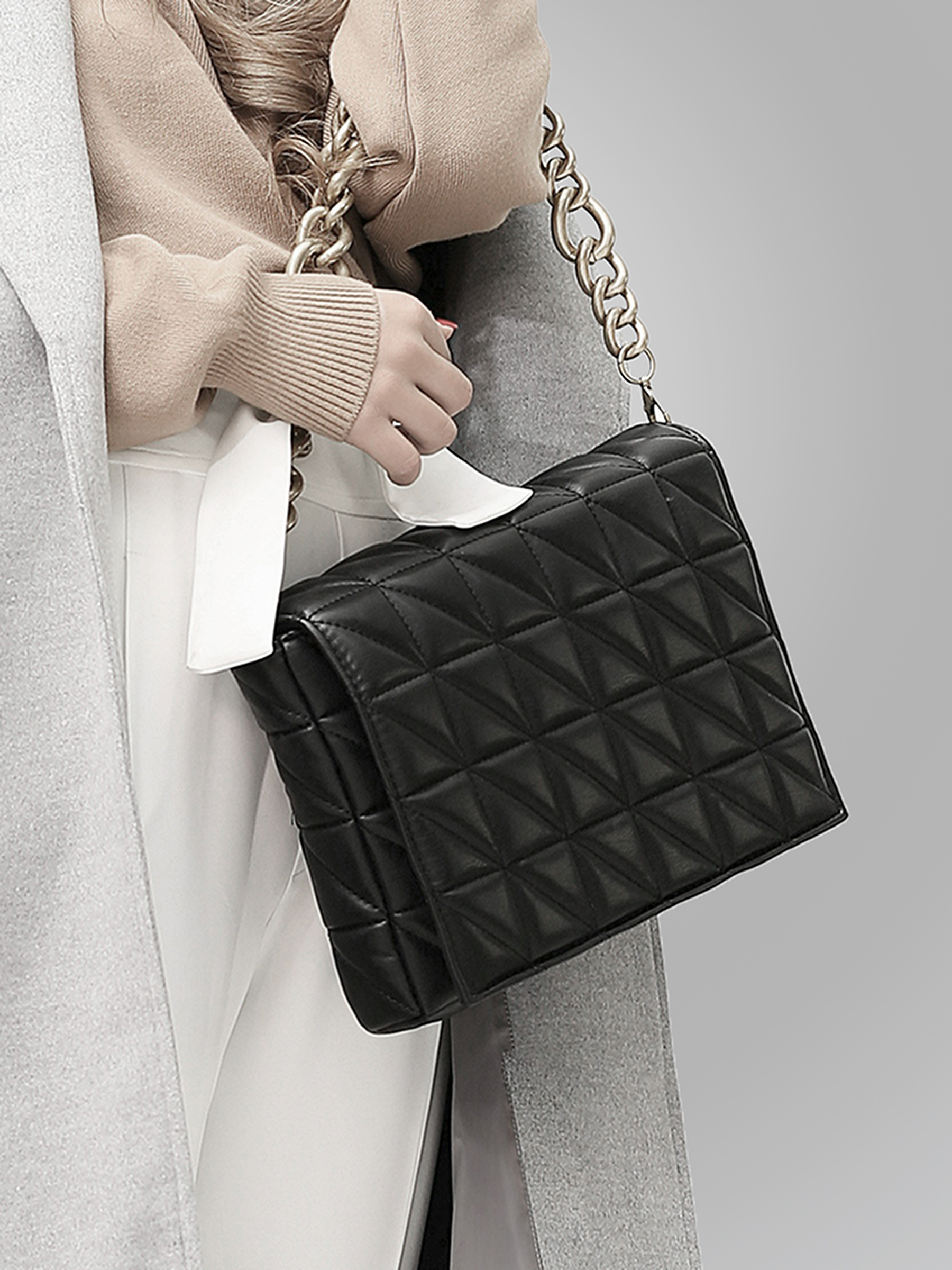 Leather crossbody bag小图3.png