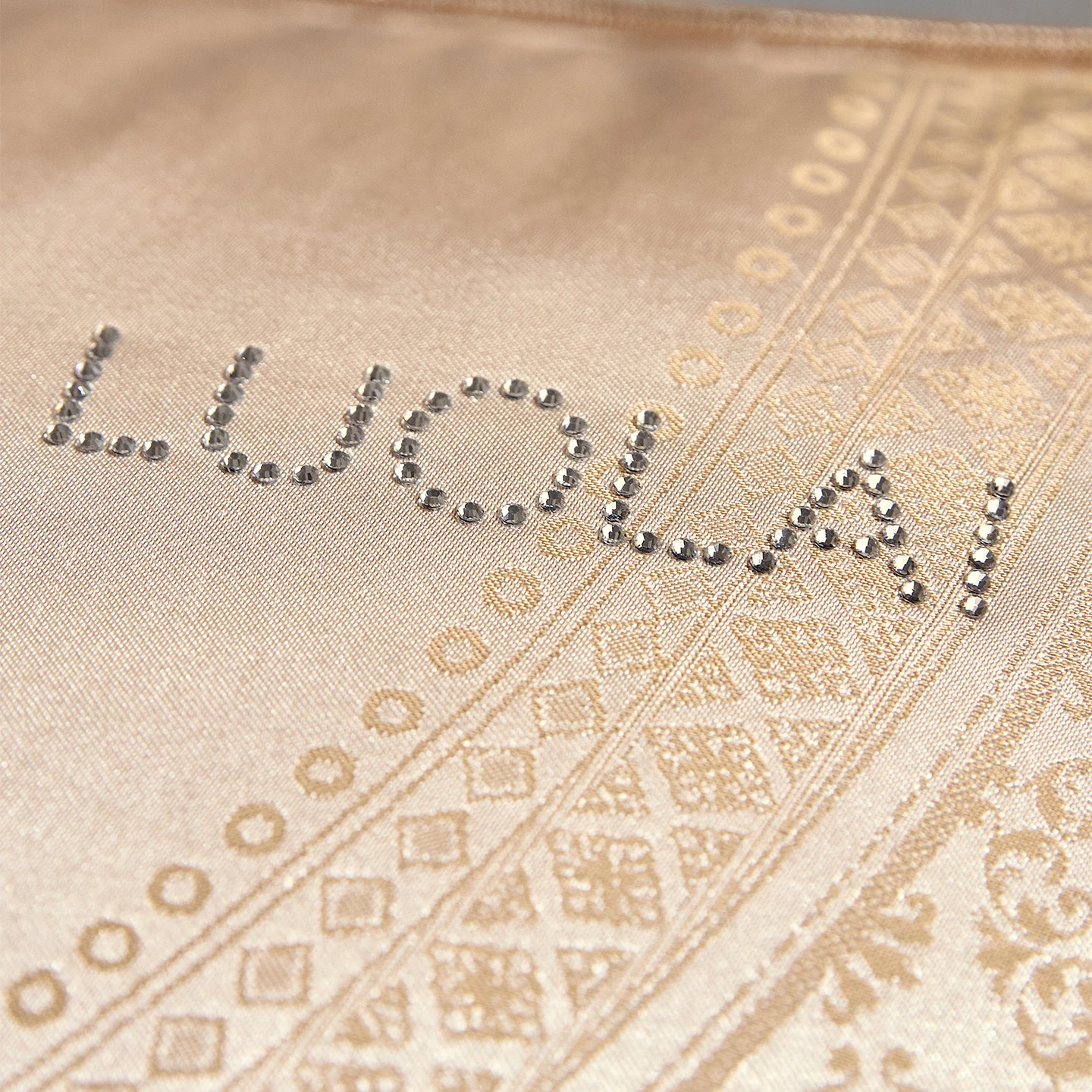 罗莱 W-臻享·大提花95白鹅绒七星枕-11.jpg