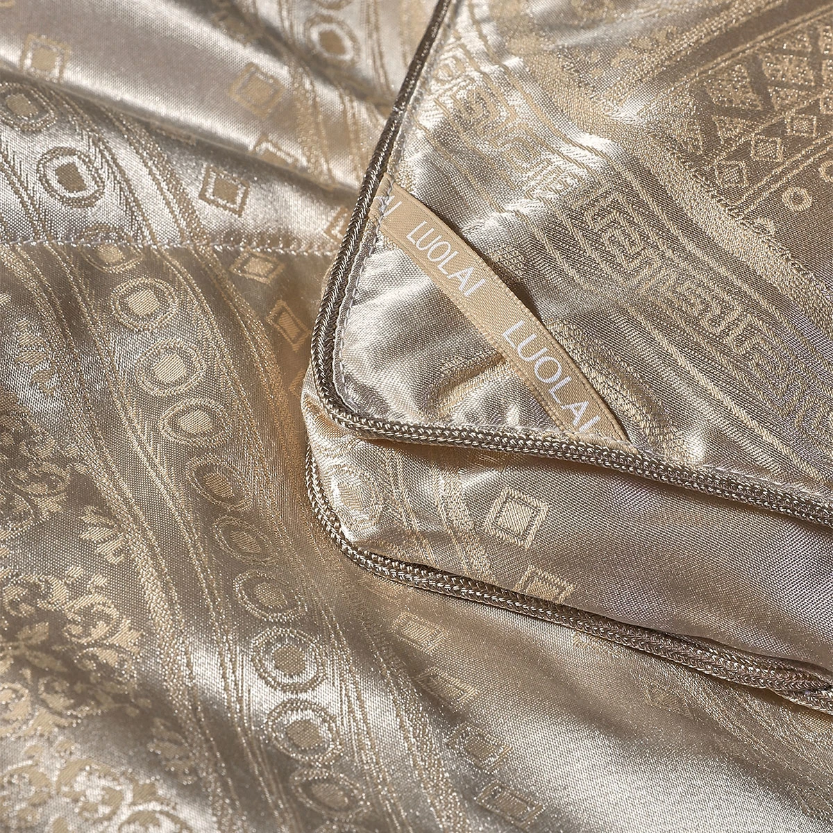 罗莱 W-新∙尊御波兰进口95白鹅绒冬被-9.jpg