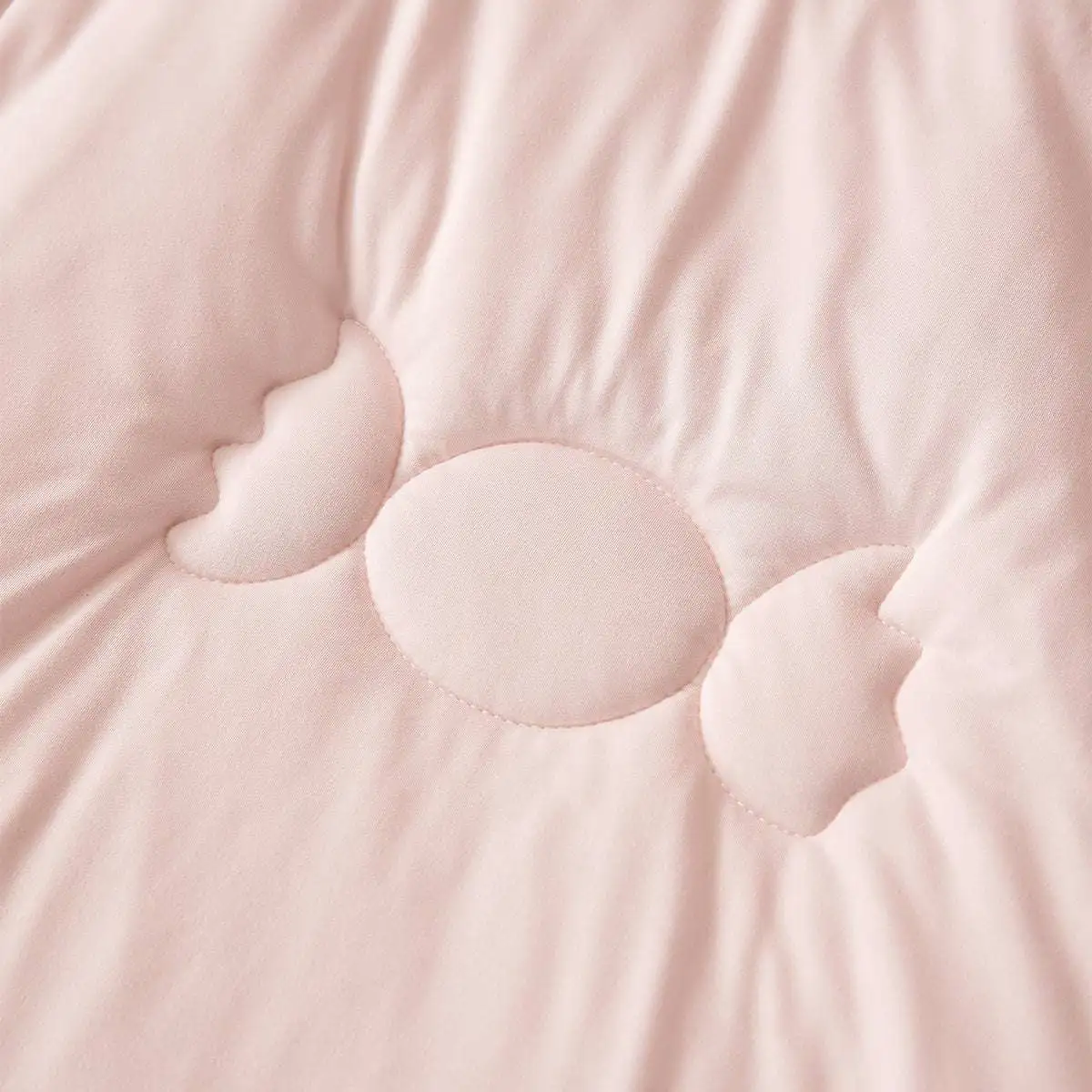 Cloud Soft A-Grade Candy Fluffy Quilt