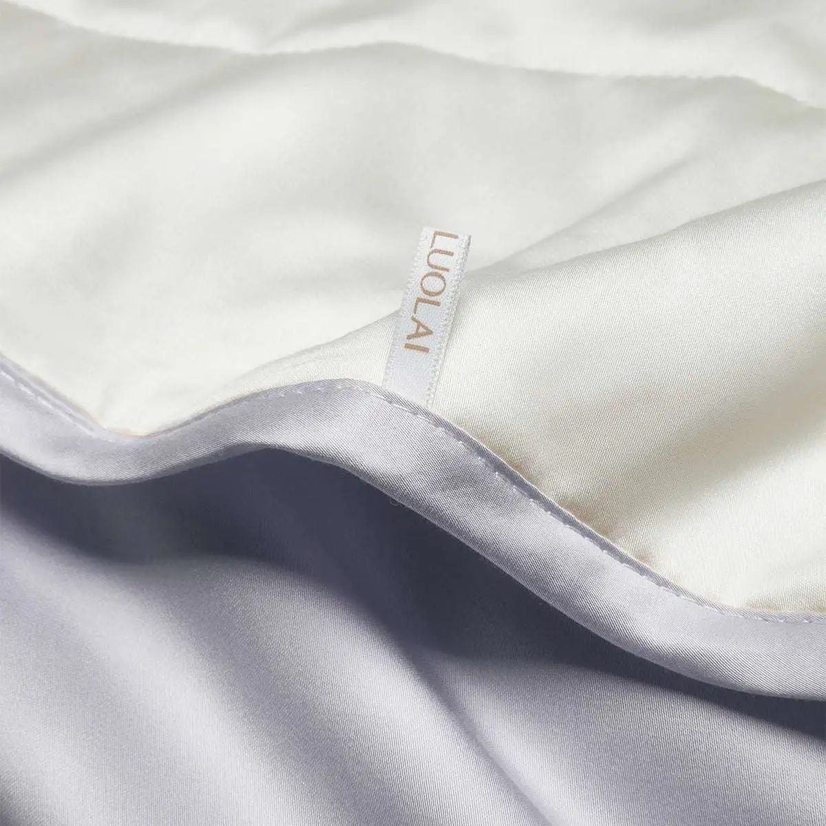 Washable Hybrid Comforter - Botanical Breeze Collection