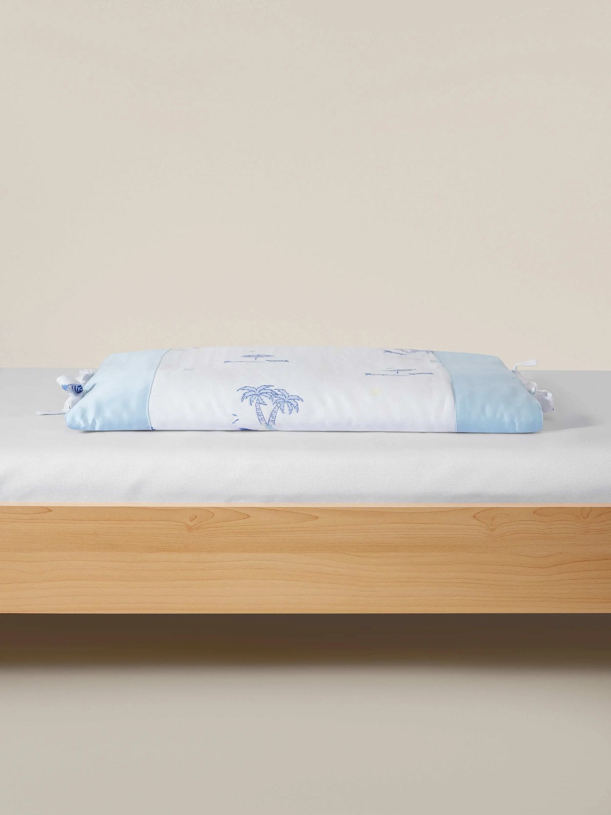 Cloud-Soft Cooling Herb Pillow