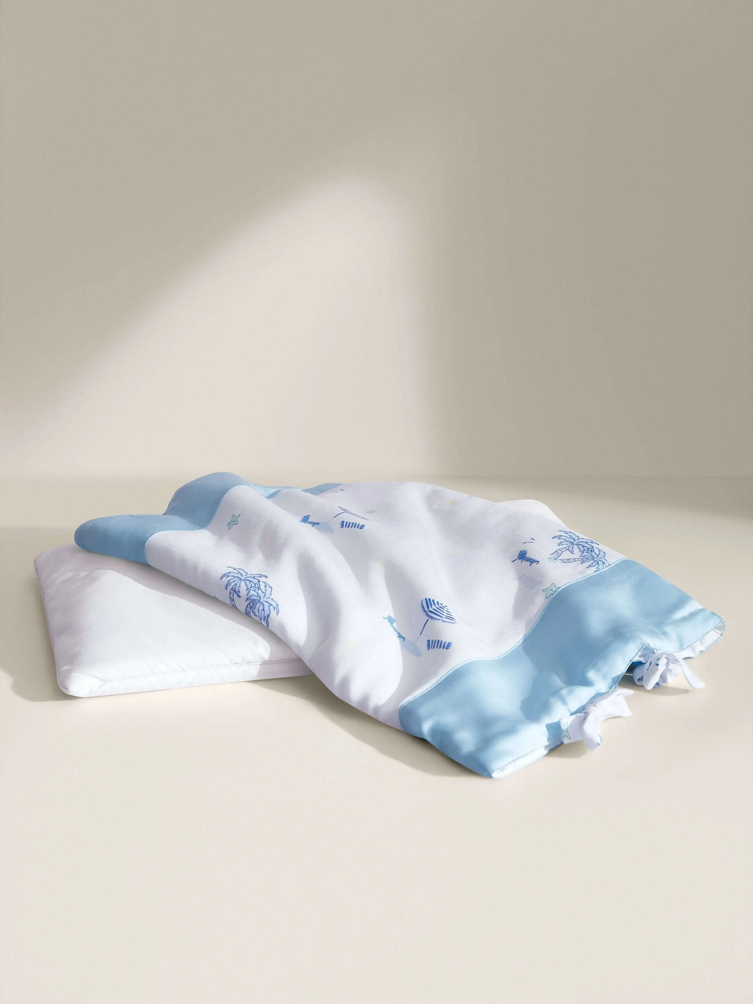 Cloud-Soft Cooling Herb Pillow