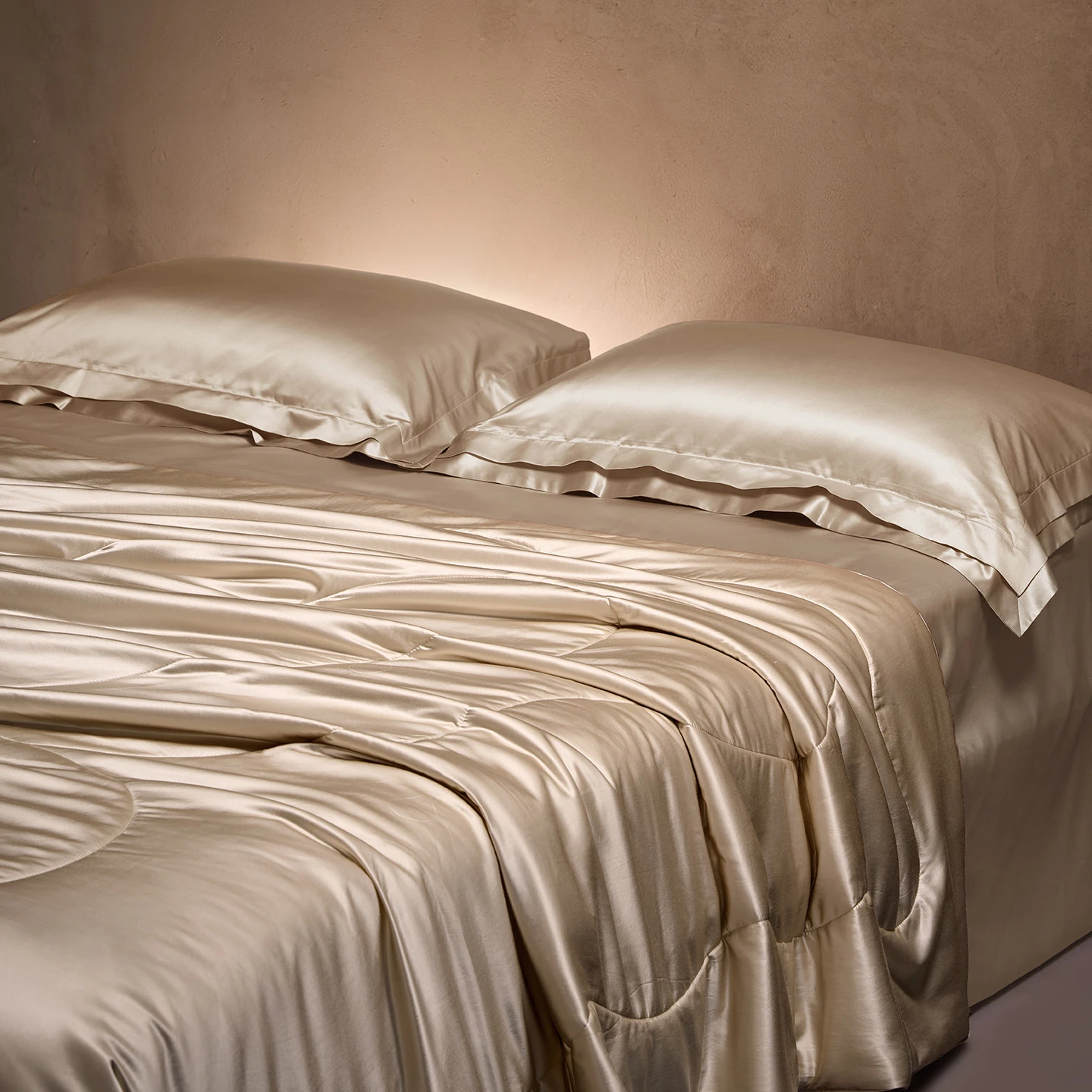 罗莱 W-臻·亲肤免套桑蚕丝二合一被2.0 Plus Silk-米色-7.jpg