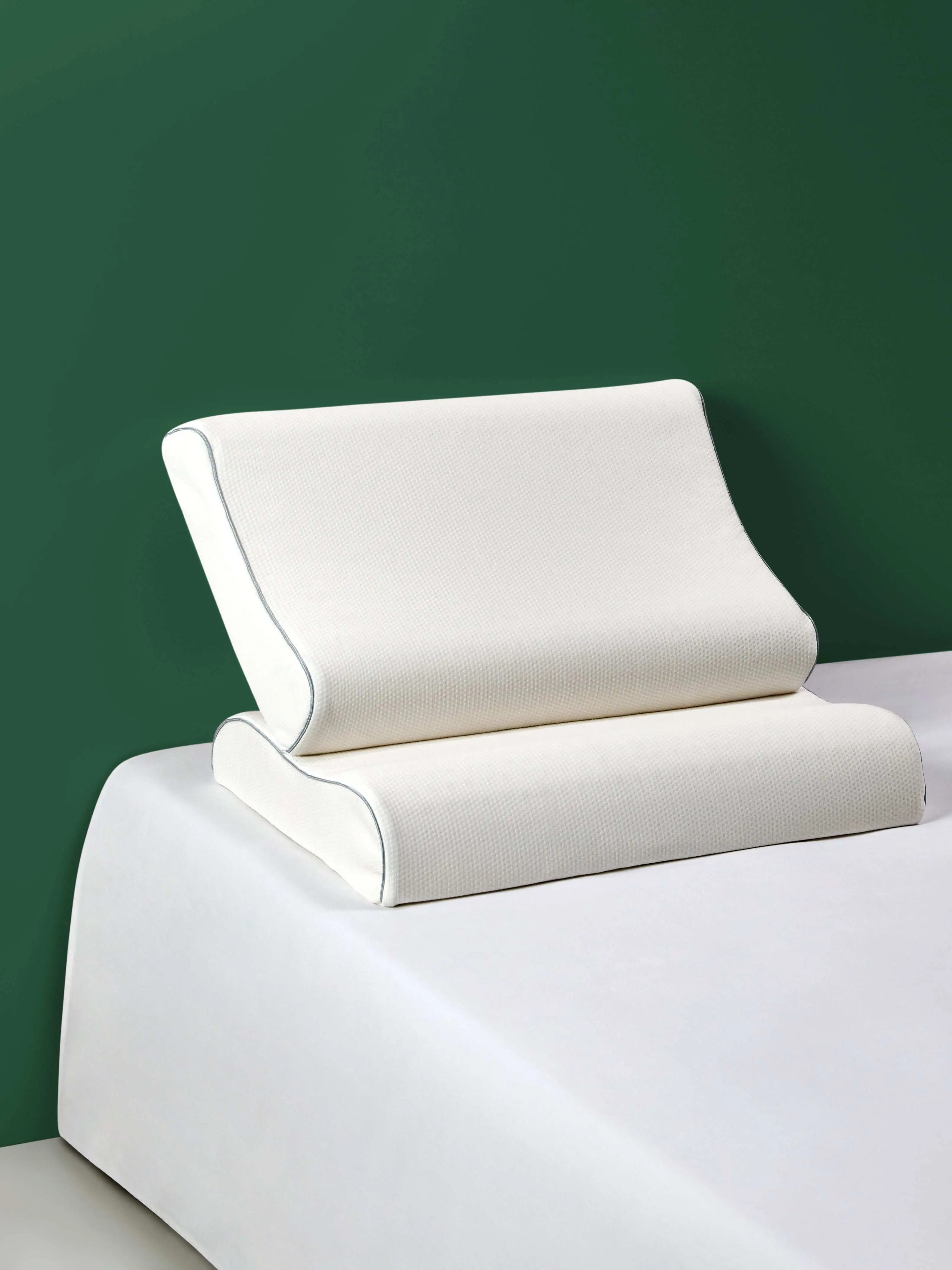 Thai Imported Latex Wave-Contour Pillow