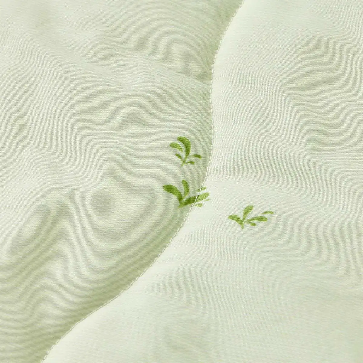Ice-Silk™ Antimicrobial Summer Comforter - Avocuddle™