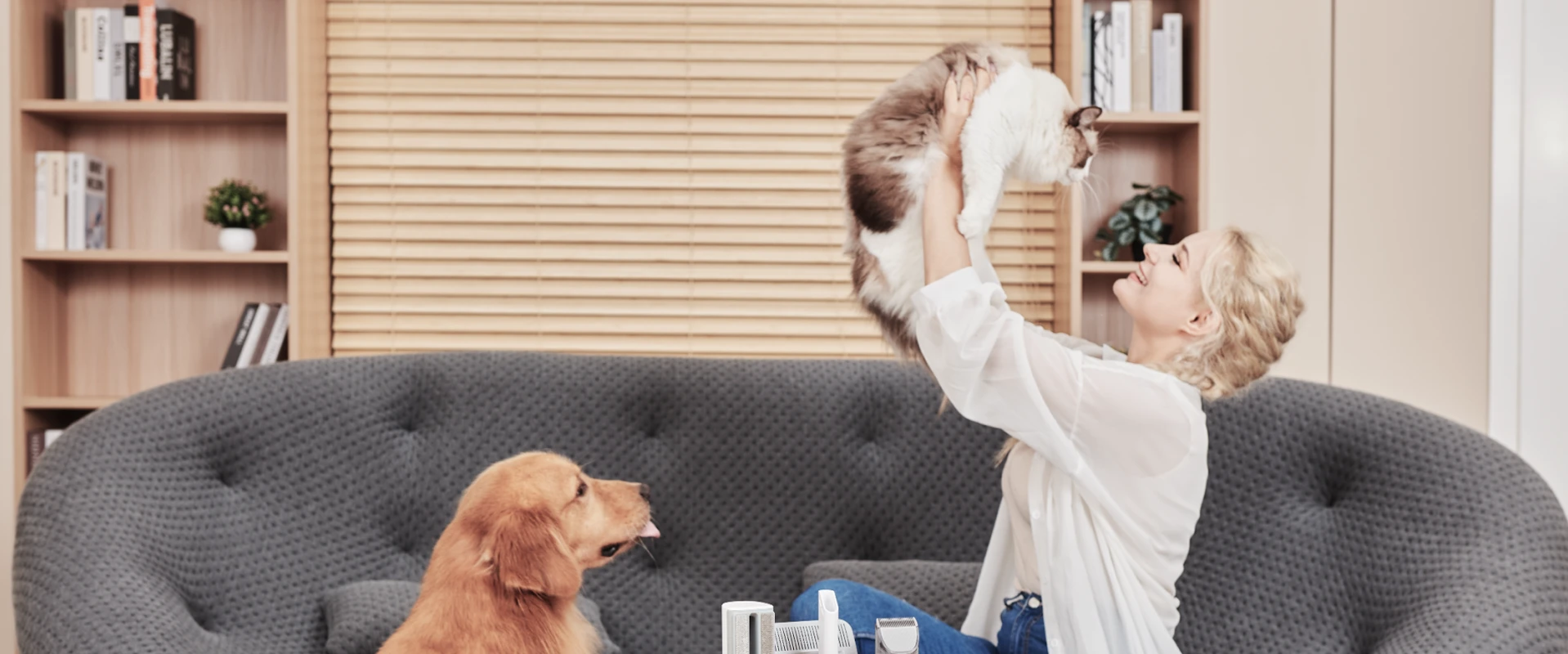 <p></p>
Suitable For Both
Cats And Dogs