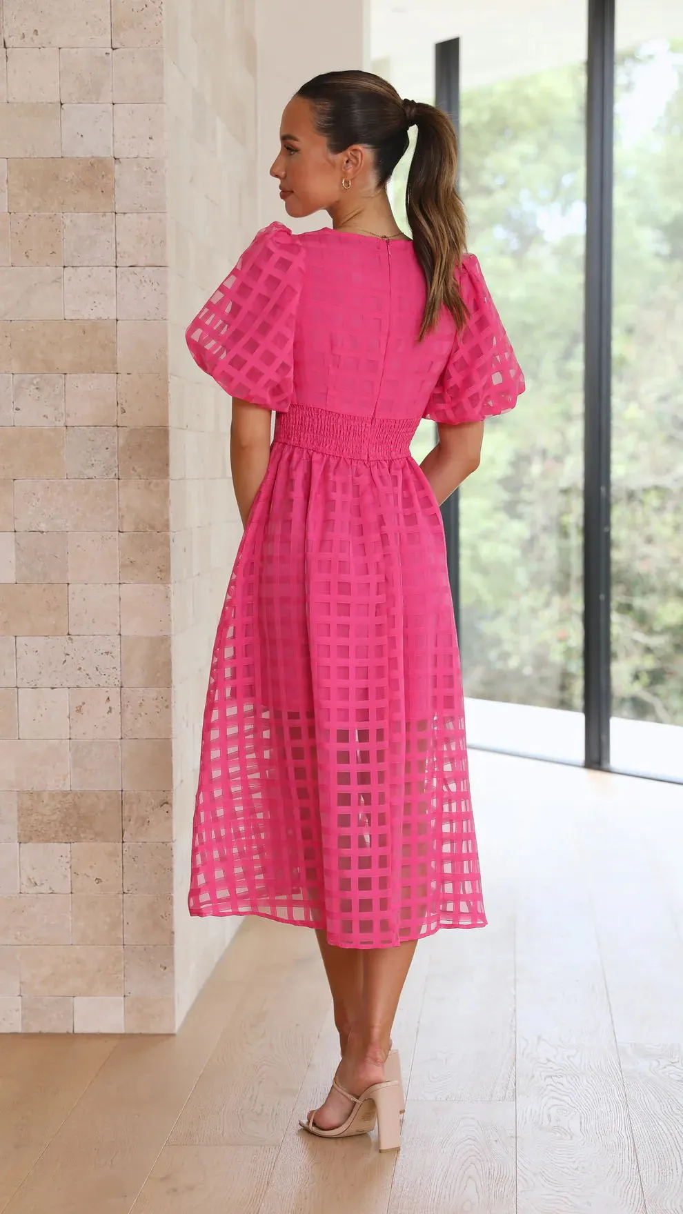 WOMEN'S SOLID SHORT LANTERN SLEEVE DRESS