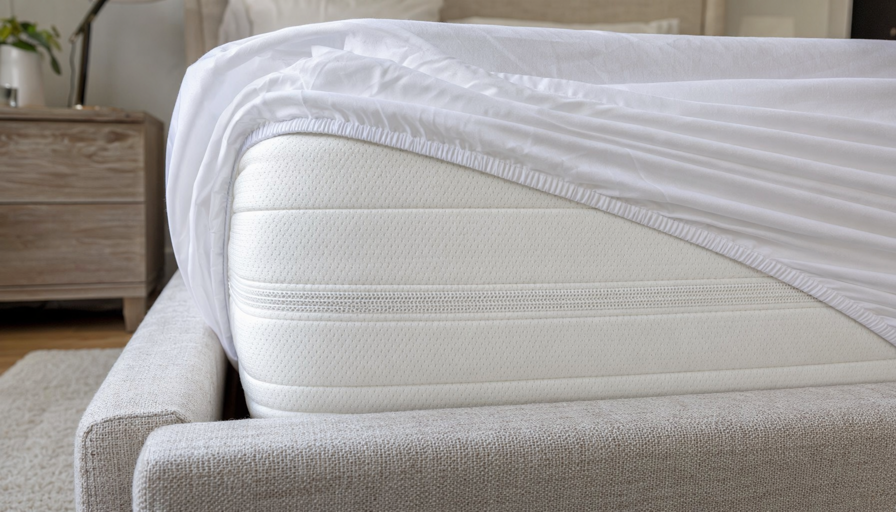 Deep pocket sheets for hot sleepers — 18-21 inch fitted sheet with full-perimeter elastic wrapping mattress corner securely